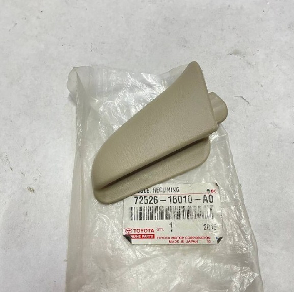 Заглушка сиденья 72526-16010-A0 7252616010A0