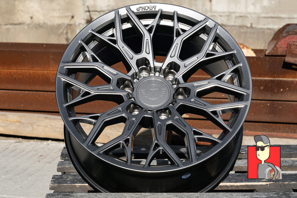 Комплект дисков Showy EVO 18x8.5 et20 6x139.7