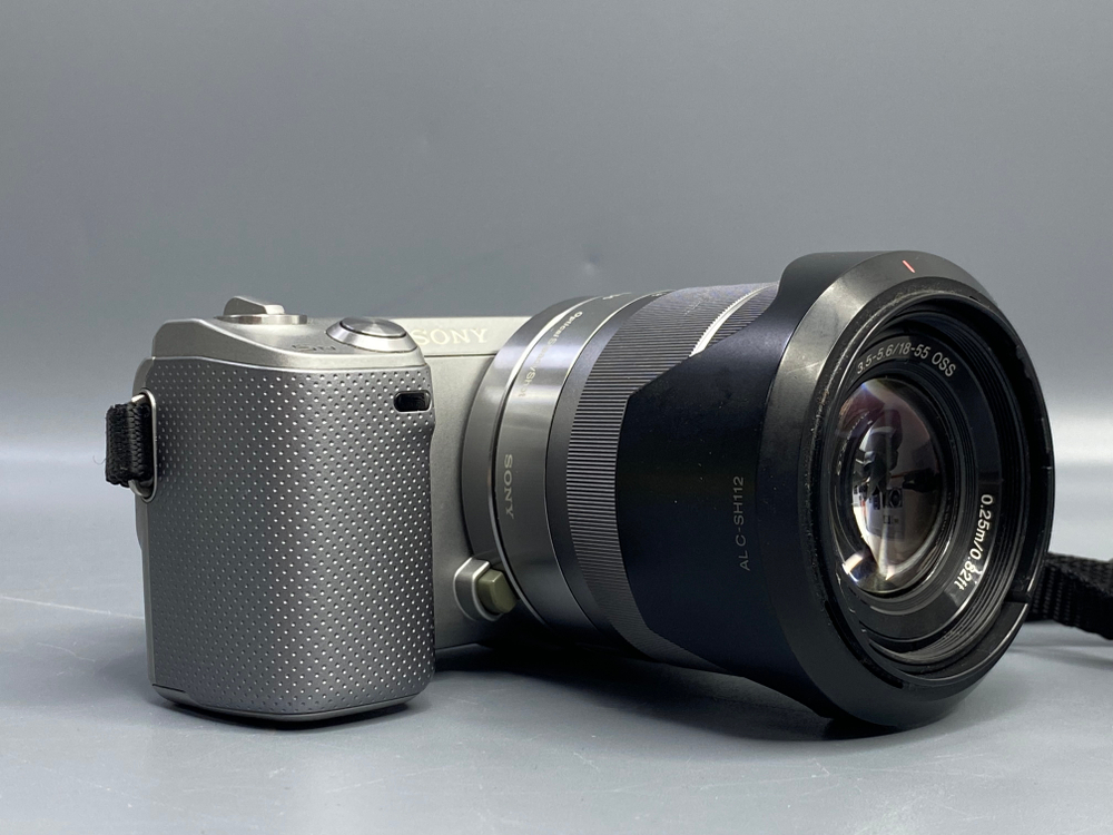 Sony NEX-5N + 18-55mm