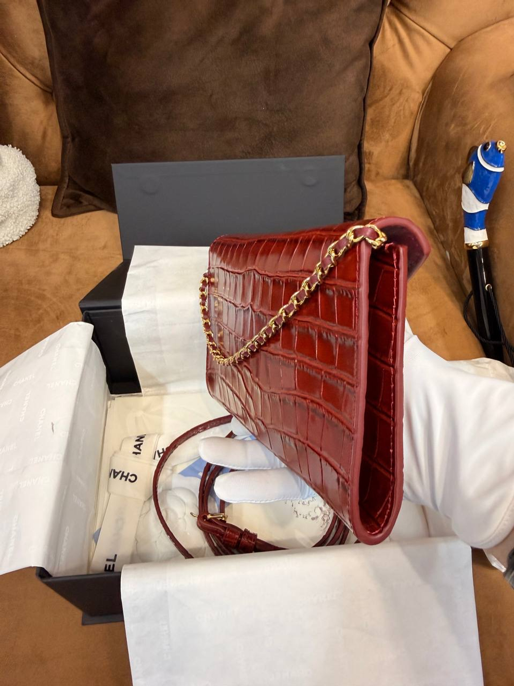 Сумка Chanel Clutch with leather strap