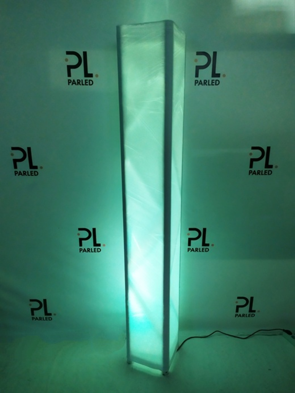 Чехол на ферму PL2MW белый.