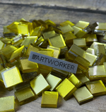 крупный план золотой смальты на основе серебра ArtWorker