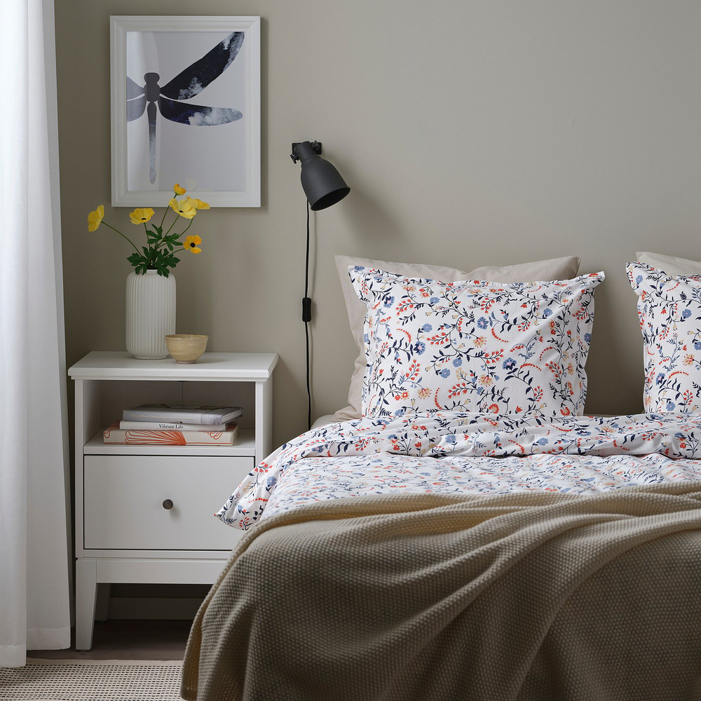 IKEA BRUDKRUSBÄR  (ИКЕА БРУДКРУСБЭР)  -  Пододеяльник и 2 наволочки - белый разноцветный/цветочный узор 200х200/50х60 см