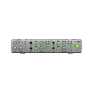 Behringer AMP800 - Предусилитель для наушников,4 раздельные секции стереоусилителя,2 микса на канал