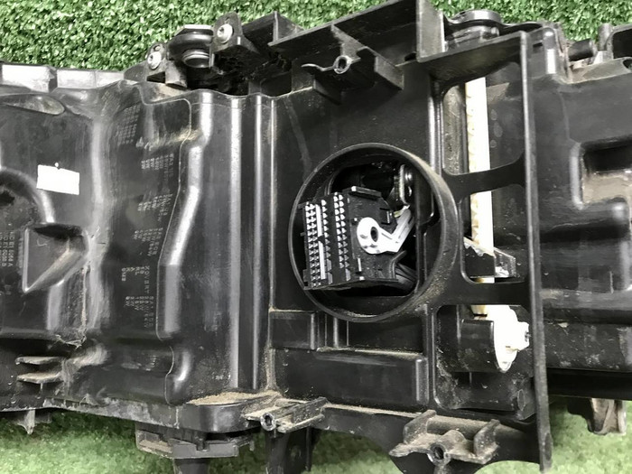 Битая Фара правая BMW 5er G30 (2020-2023) LED