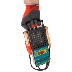 Тестер аккумуляторных батарей цифровой 12V, 100A, 200Ah ILOforce IF-8311