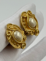 Клипсы с «жемчугом» Christian Dior