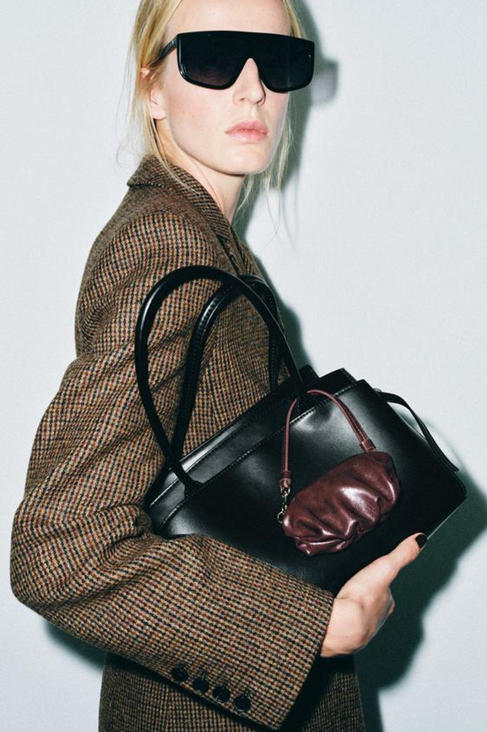 ZARA ШАРМ НА СУМКУ ДЛЯ ДУХОВ, БОРДОВО-КРАСНЫЙ