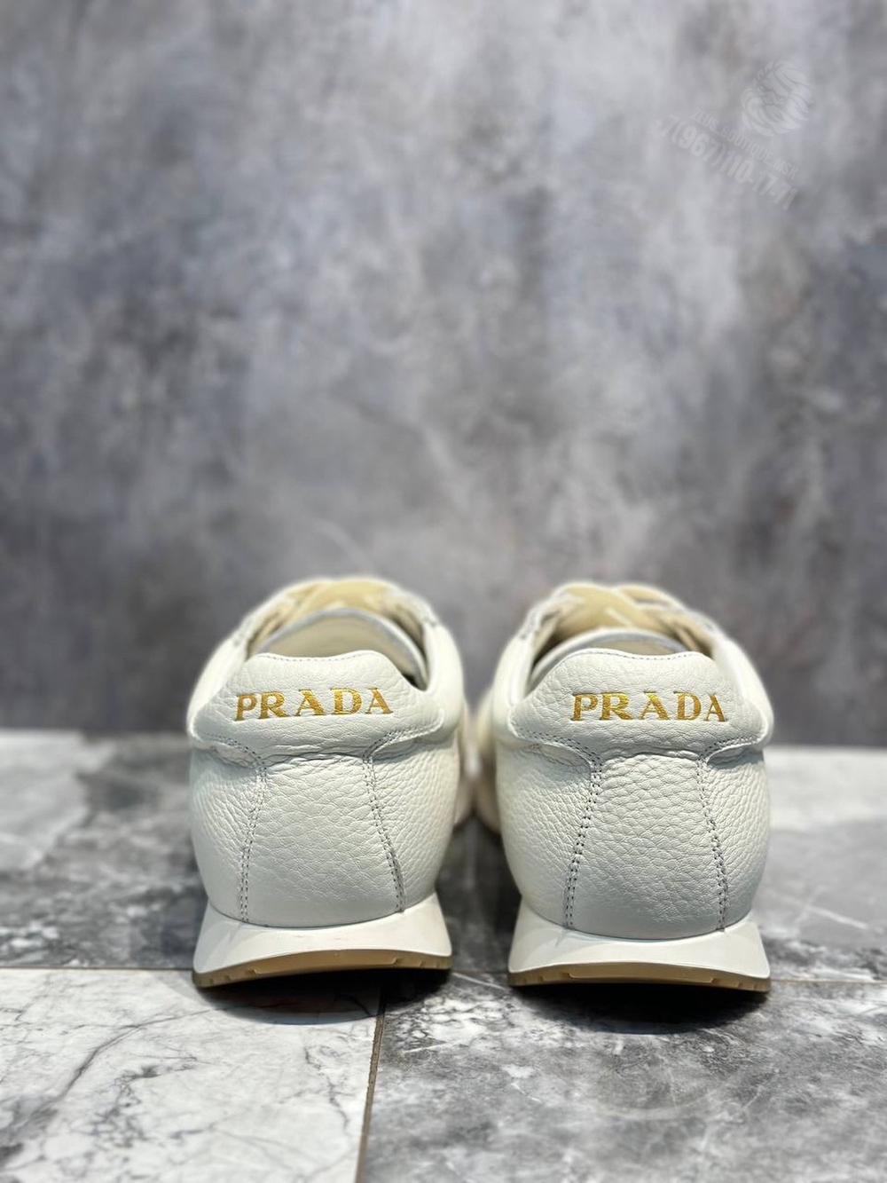 Кроссовки Prada