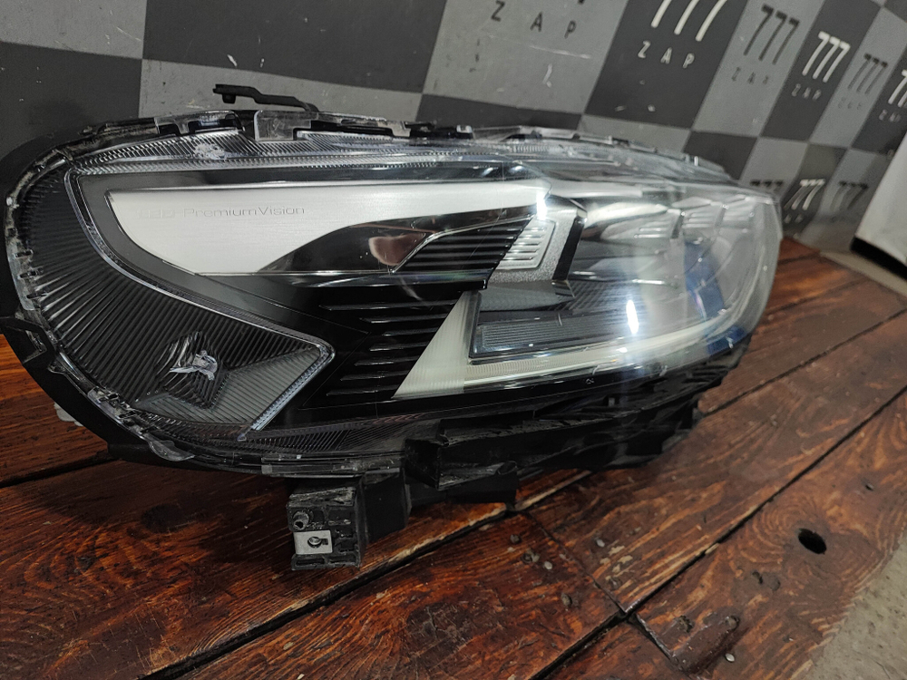 Фара правая LED Haval F7 1 19-24 Б/У Оригинал 4121103XKQ00A