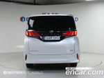 Toyota Alphard 2.5 HEV Executive AWD — 2024