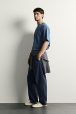 БРЮКИ ЧИНОС STRAIGHT FIT СО СКЛАДКАМИ — ZARA · 1063/440
