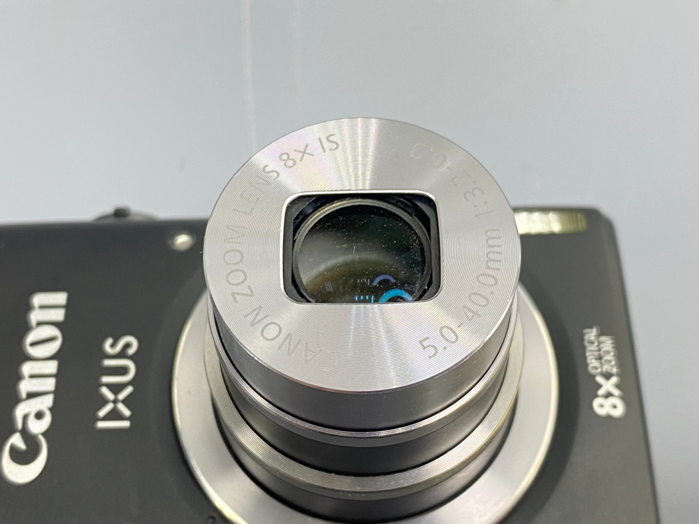 Canon Ixus 133