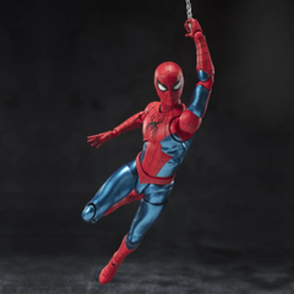 Фигурка S.H.Figuarts Spider Man No Way Home: Spider Man New Red & Blue Suit