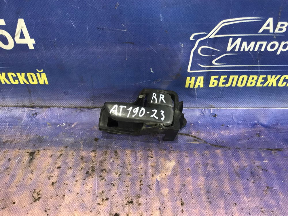 Ручка двери задней правой салонная TOYOTA CARINA E 1997