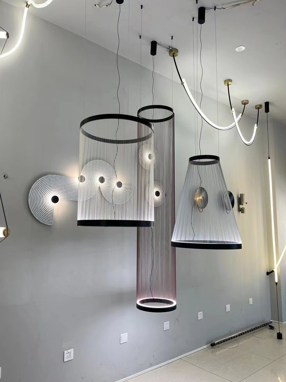 Pendant design lamp Array by Vibia