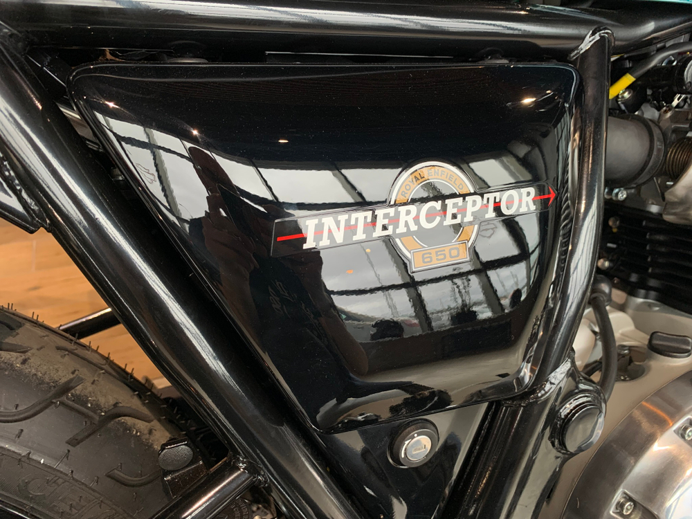 Royal Enfield Interceptor 650 Cali Green (Standard / Single tone) 2025