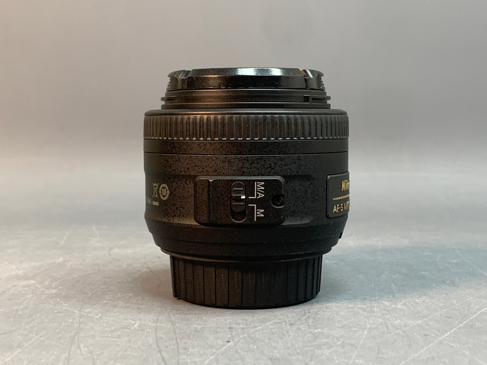 Nikon 35mm 1.8G