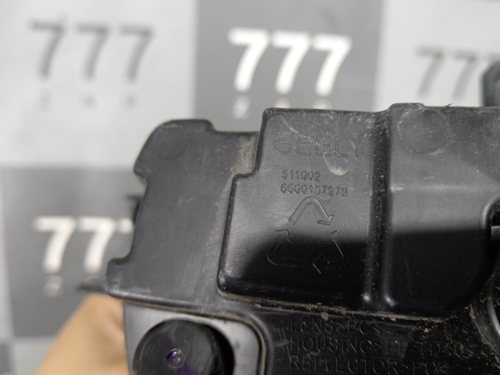 ПТФ передняя правая Geely Coolray 19-24 Б/У Оригинал 6600107979
