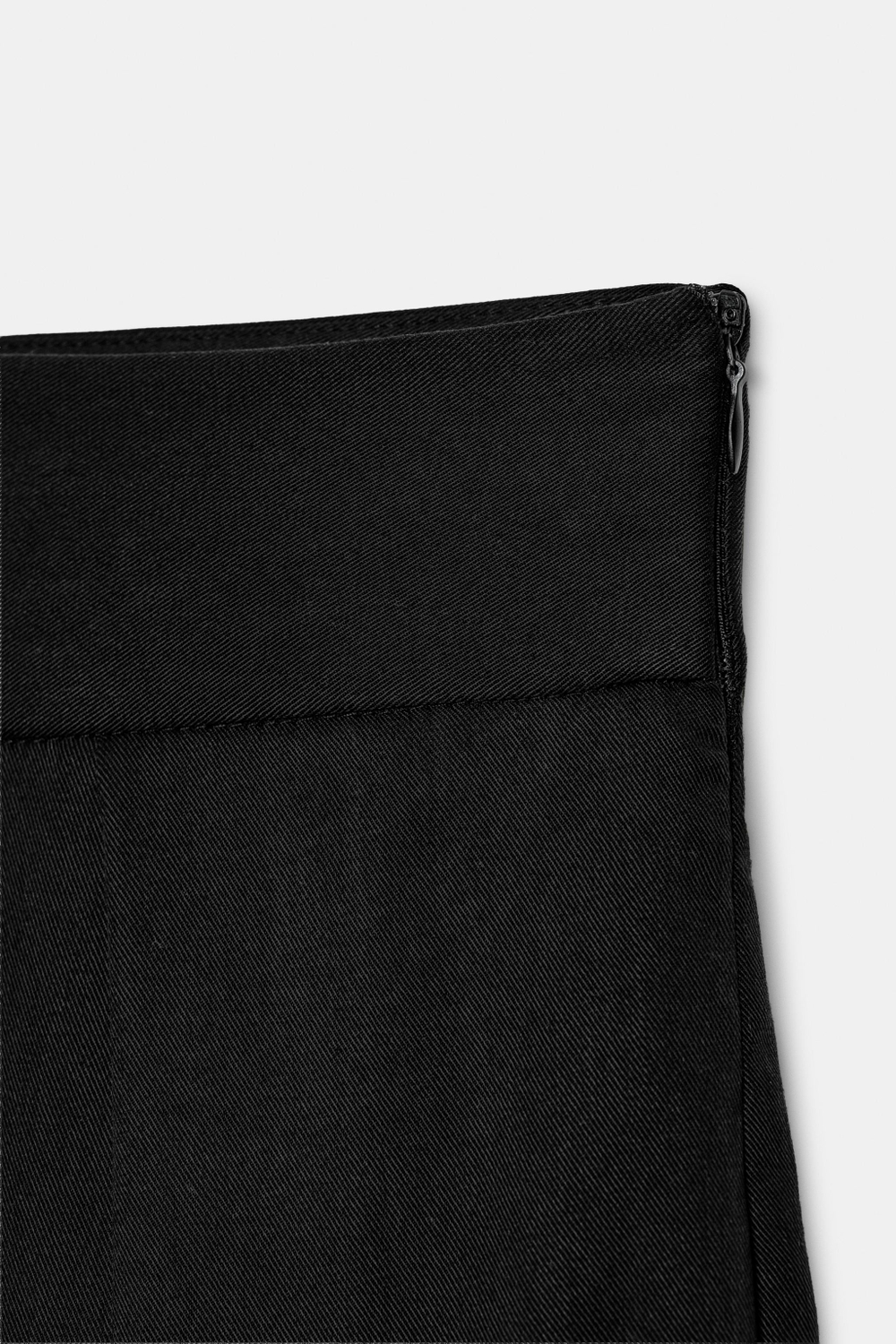 БРЮКИ С РАЗРЕЗАМИ — ZW COLLECTION — ZARA