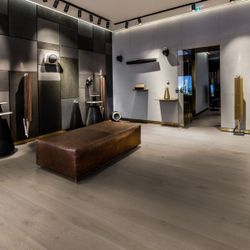 Паркетная доска Kahrs Дуб Серый Матовый Лак (OAK NOUVEAU GRAY)