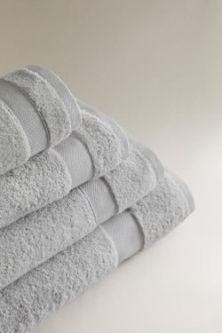 ZARA HOME ПОЛОТЕНЦЕ ИЗ ХЛОПКА ВЫСШЕГО КАЧЕСТВА, СВЕТЛО-СЕРЫЙ
