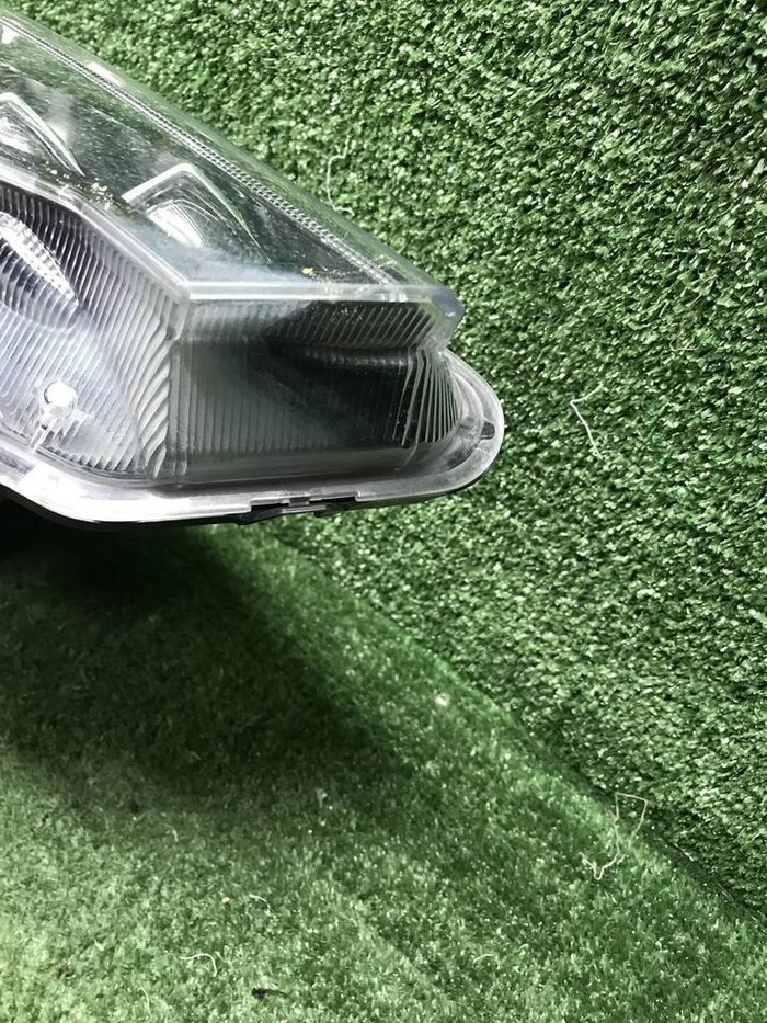 Фара правая Haval F7 (2018-2024) LED