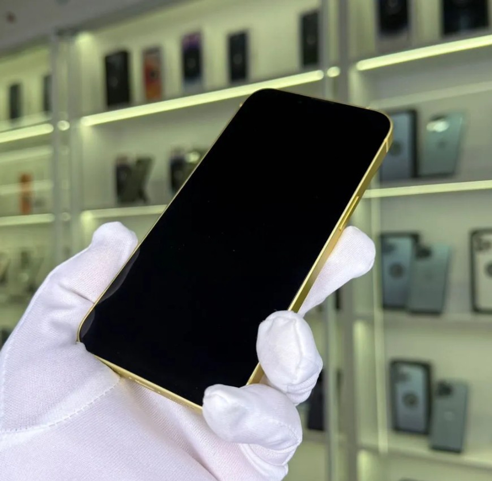 iPhone 14, 256 ГБ б/у