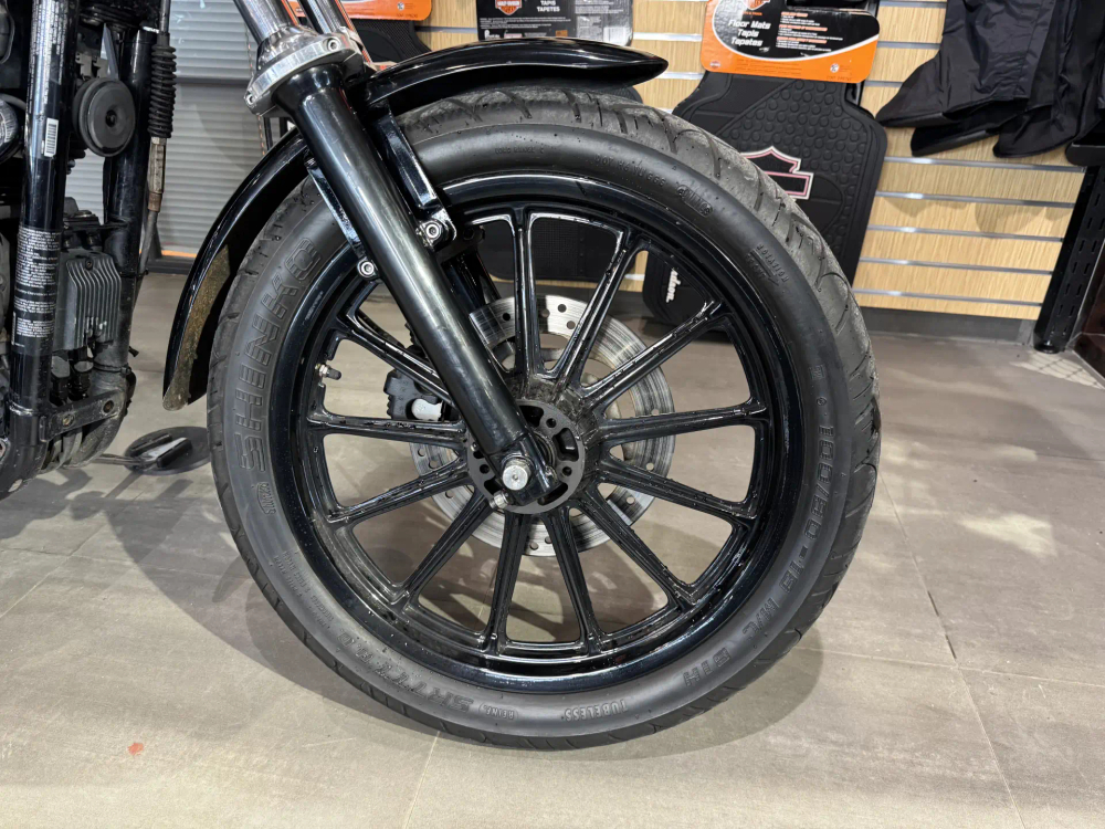 HARLEY-DAVIDSON XL1200