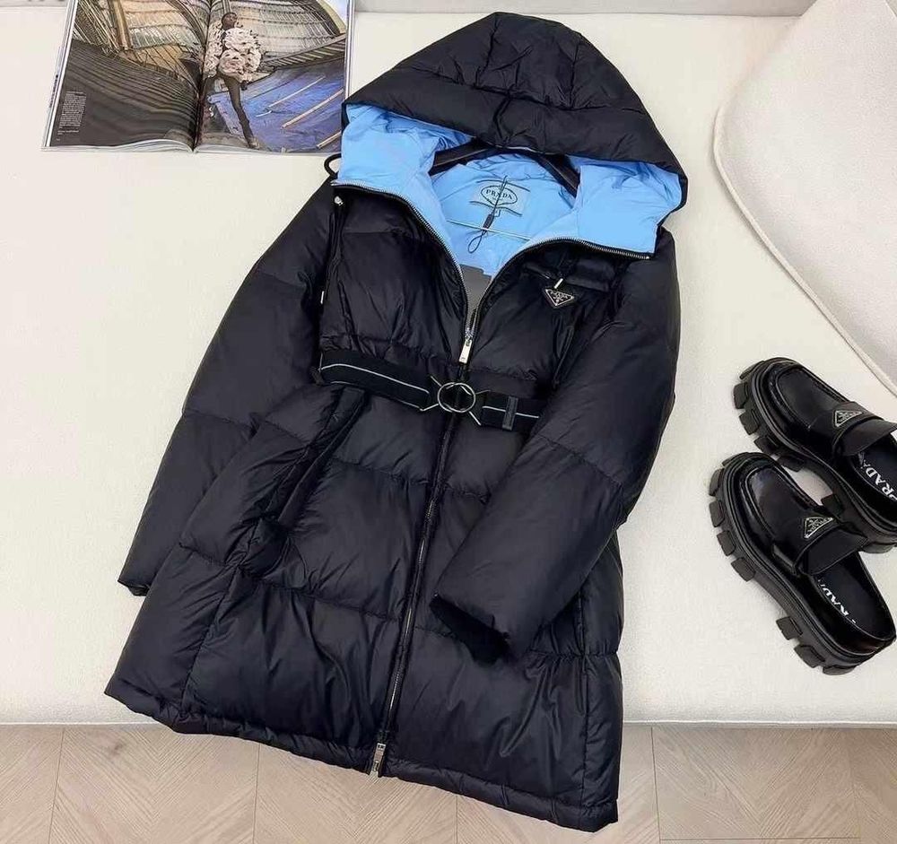 Пуховик Prada