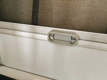 Окно откидное Mobile Comfort W5045R3 500x450 мм, штора рулонная, антимоскитка
