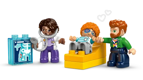 Конструктор LEGO Duplo 10449 Первый раз: Визит к врачу