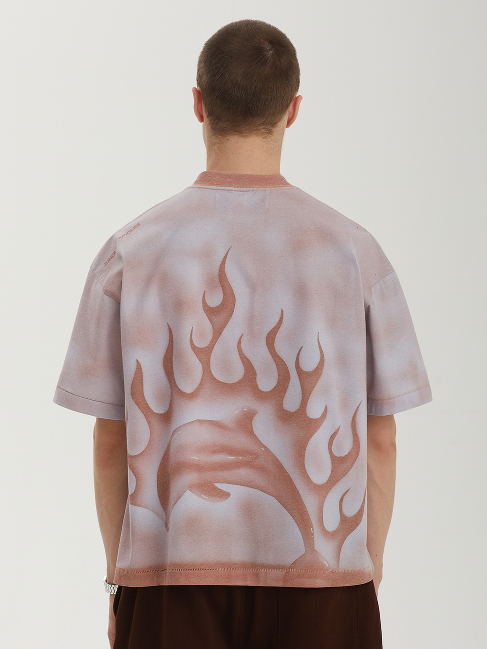 Мужская Футболка Flaming Dolphin