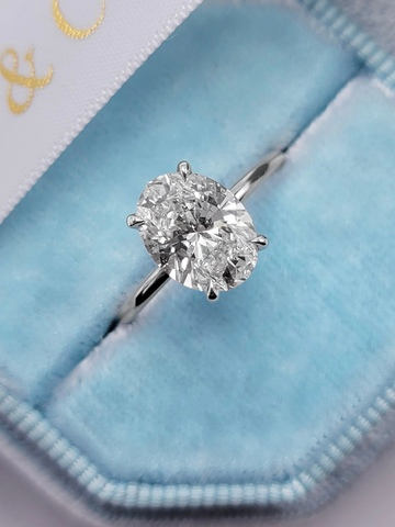 Кольцо с бриллиантом Овал 2 ct