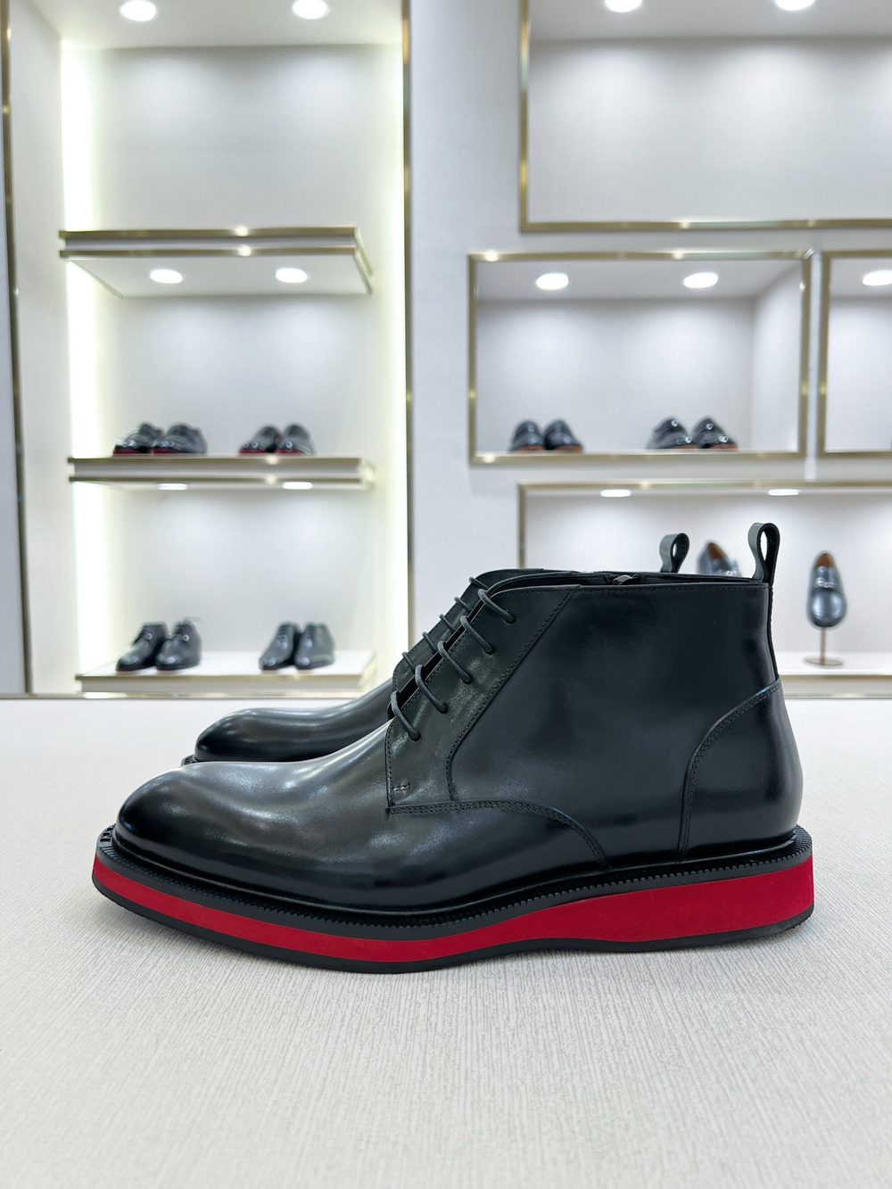 Мужские ботинки Gucci на шнуровке — чёрные — фото 6