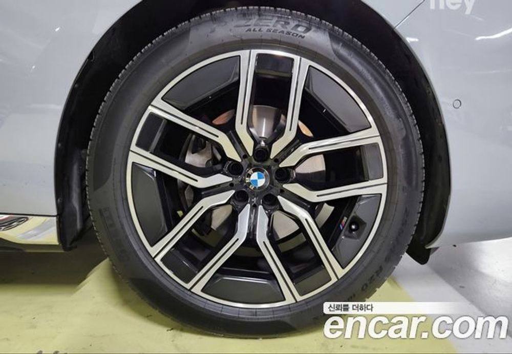 BMW 7-Series 740d xDrive M Sport — 2024