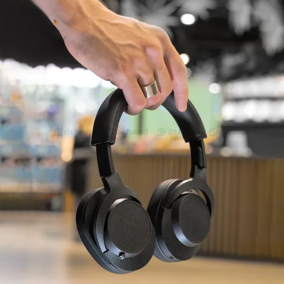 Final Audio UX5000