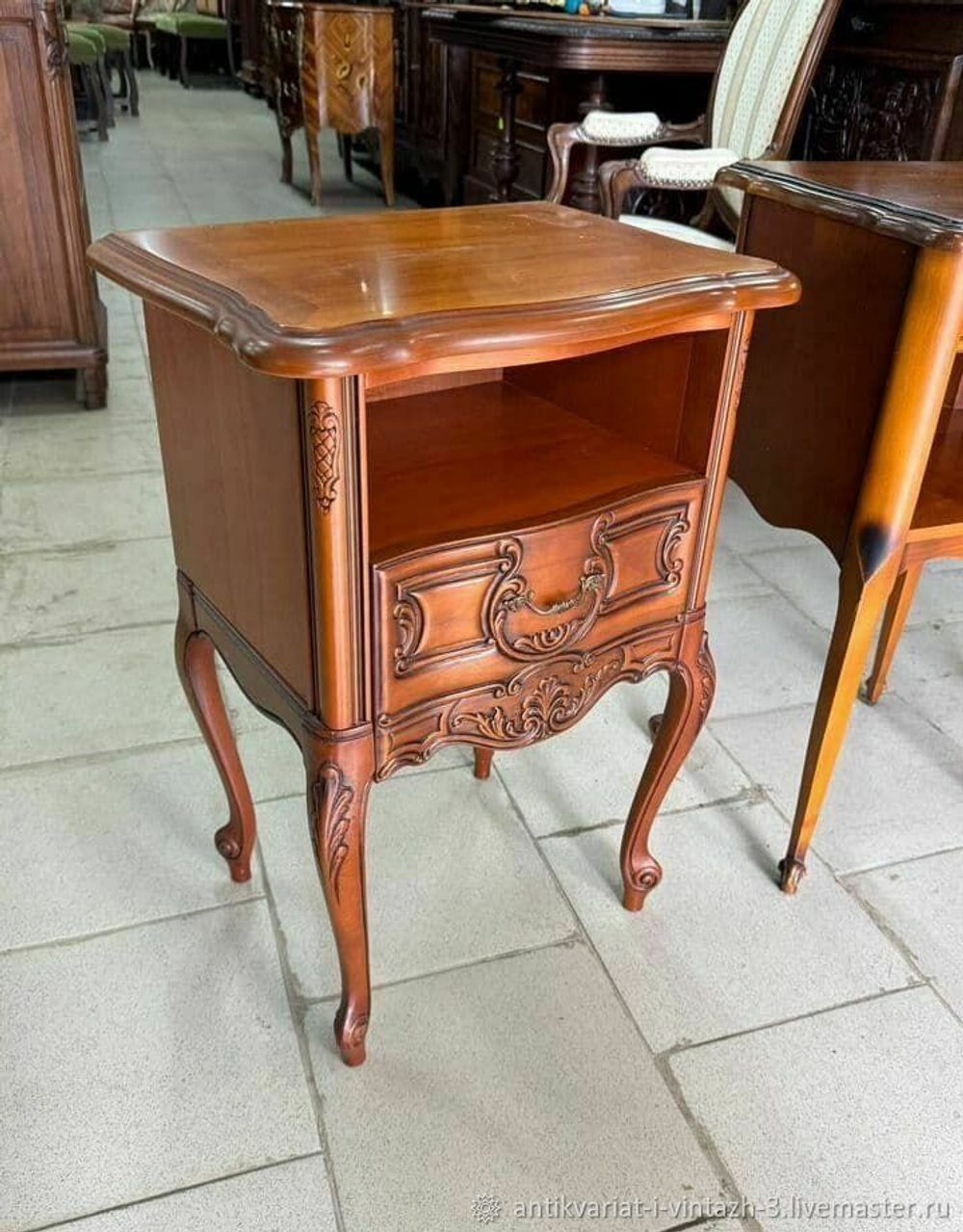 Тумбочки винтажные 3 шт