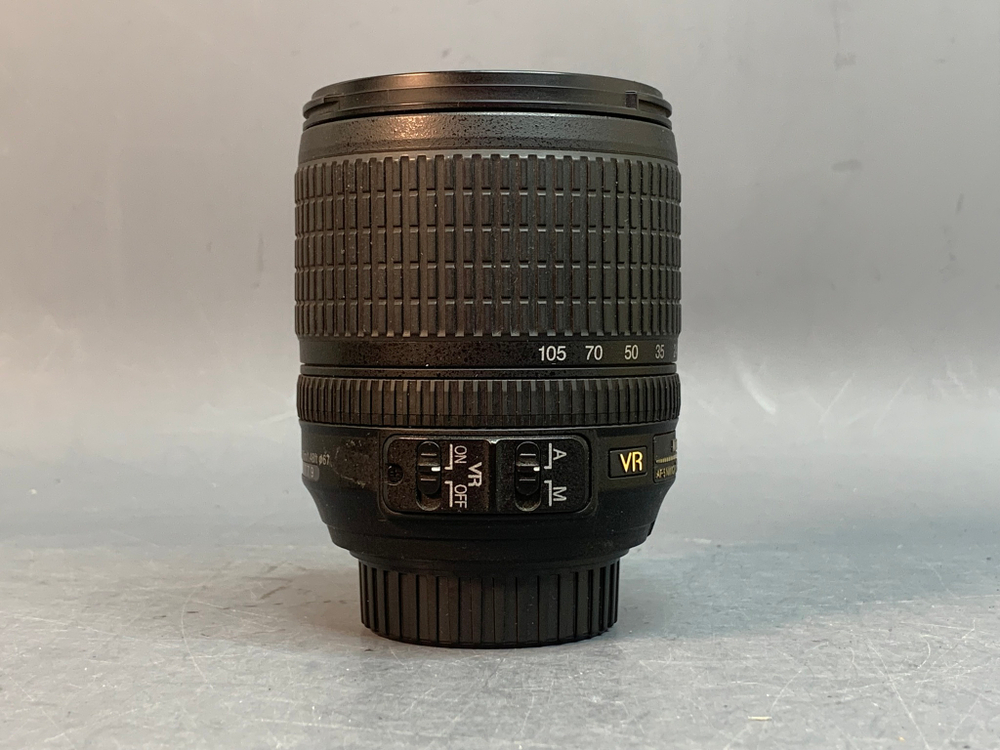 Nikon 18-105 3.5-5.6 ED