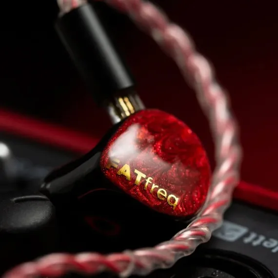 FATfreq Scarlet Mini Universal Red