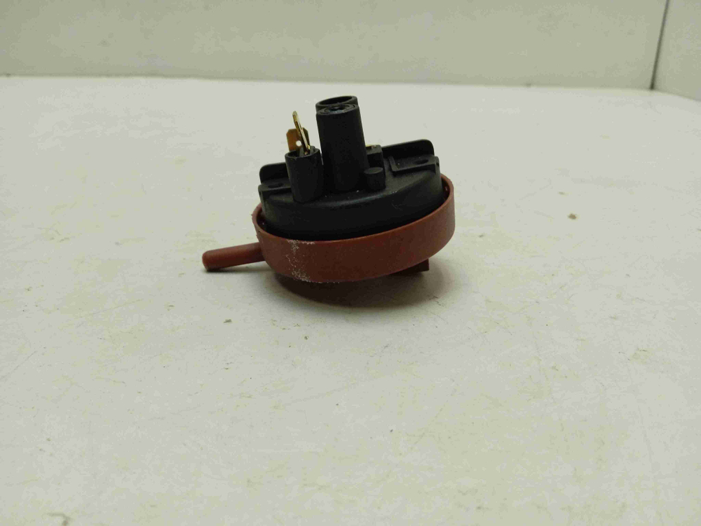 WM-F510STL/WW кт183 Датчик уровня воды для стиральной машины Dexp 3104050003 б/у