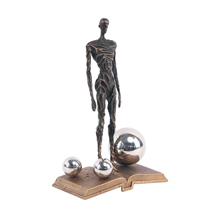 Статуэтка Reading Man T7041