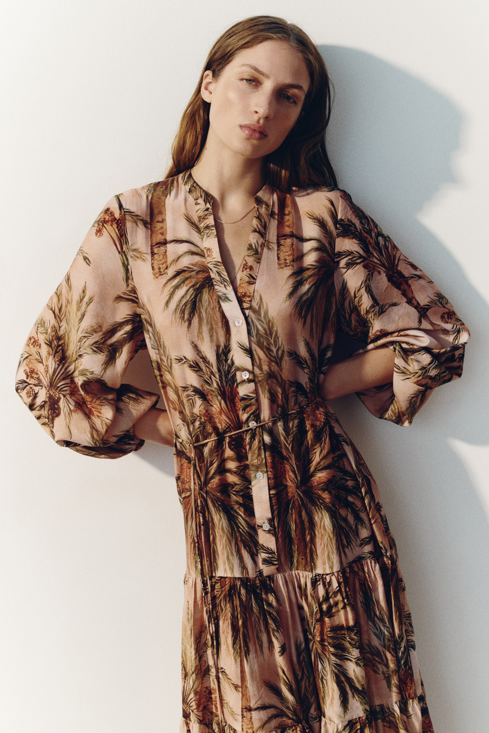 Платье с принтом и ярусами - H&M