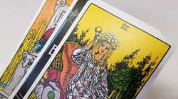 The 100% plastic Rider Tarot deck / Таро Райдера Уэйта (100% пластик)