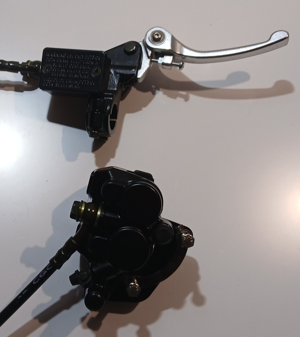Гидравлические тормоза передние Питбайк Apex 125 E