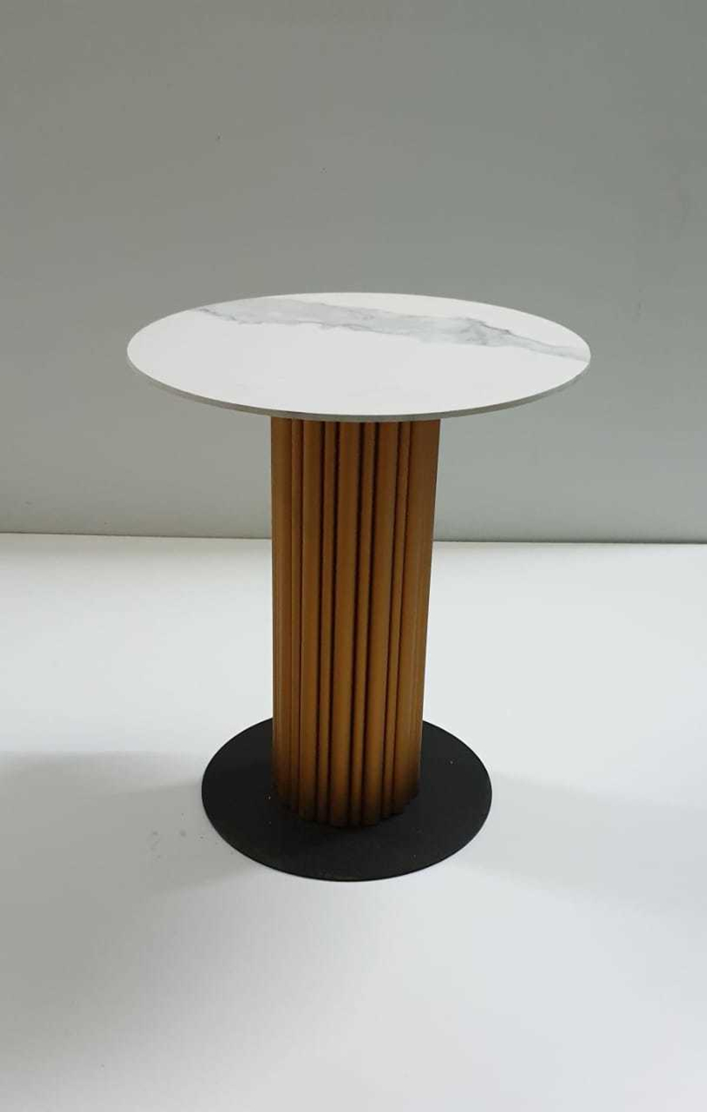 Bamboo table by Delightful