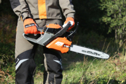 Бензопила VILLARTEC SB 401 1,8кВт/2,45л.с.,4,8кг,14"3/8-1,3-52 (SB 401)