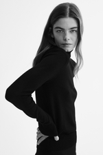Джемпер тонкой вязки с высоким воротником - H&M