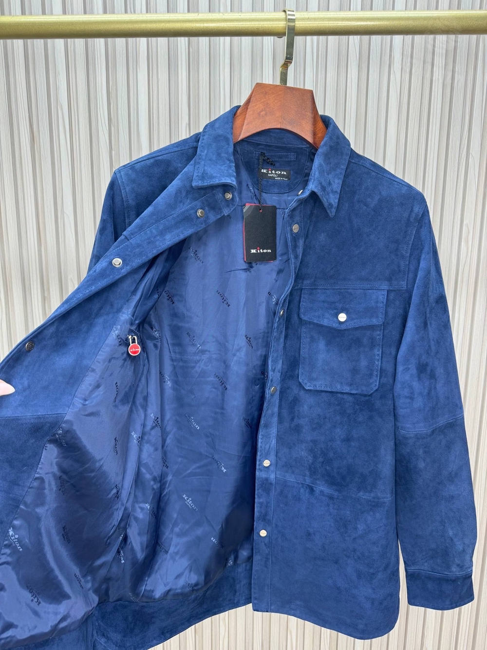 Замшевая куртка Kiton