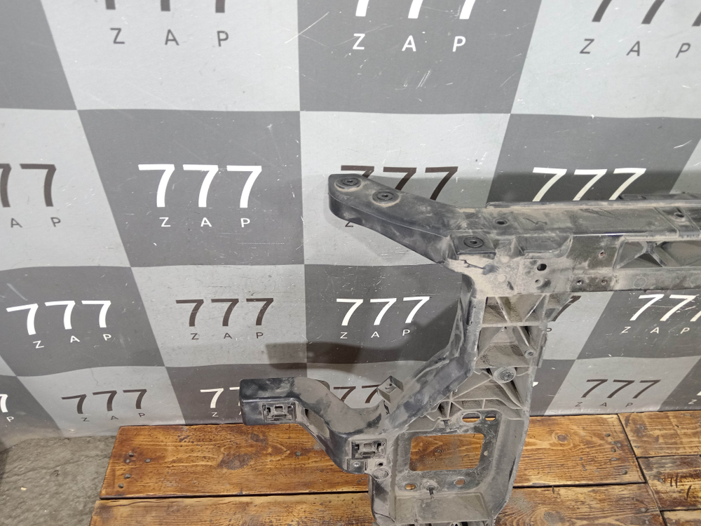 Панель передняя Hyundai Santa Fe 4 (TM) 20-24 Б/У Оригинал 64101S1500